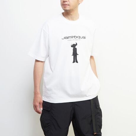 [^:A0459UTS197]"90NAVbhWY̐EŃuCNW~NCBꖇڂ̃X^WIAoAG}[WFV[IvlbgA[X̃R[hWPbg̃OtBbNOʂɁAgbNio[wʂɃvgAVv̂ɑ݊TVc[X܂BbNX̂TCYŁAjZbNXŒĂTVcłB<TCY\L>1XSA2SA3MA4LíwA0457UTS590x ƌ^ԈႢ̓ꏤiƂȂ܂ByJAMIROQUAI/W~NCzCMXog̃A[eBXgBu@[`ECTjeBv^3rdAowgxOEEBYAEgE[rO`W~NCƗɏo悤xi1996Nj͑SE800A{150̑qbgL^Bu@[`@ECTjeBv́A1997NMTV Video Music Awards10Ƀm~l[gꁃŗDGrfI܂4lB1998ŃuO~[܁vł́AŗDG|bvEptH[}X (fI܂̓O[v )܂Ă܂B܂łɑSE3,500ȏ̃g[^EZ[XL^Ă܂Boh͍Nfr[30N}܂B"