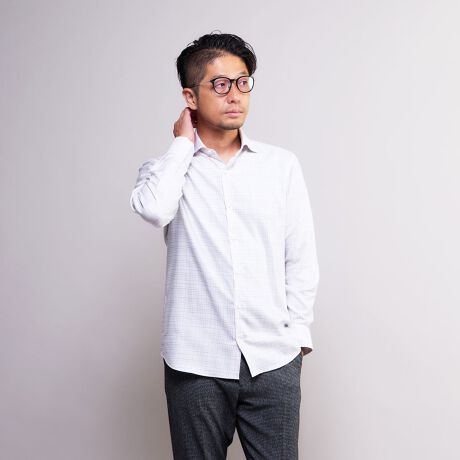 [^:A0453FB 299]<fUC̓>HITOYOSHIƂWl[̃hXdlԃChJ[BWL̃VtȂǁA肪l܂VcɂȂ܂Bܗɋܒ݂e[vtAtbLOł悤ɂȂĂ܂B<fނɂ>X[p[t@CRbg50/1ŐDꂽNVJȕ͋CY`FbNfށBHɂA\tgŏ_炩ȕA􂫋xAbvA`Ԉ萫AiȌAF̖h~ȂǁA@\㎿fނłBɂAJWAȂɐꂽۂ^܂BTCYEVGbg̓ǂאg̃TCÝAWPpX^CɃsb^̏iɂȂĂ܂BJWAȕigAꂢ߂ȃX^CArWlXV[ł̃Ci[g܂ŁALR[fBl[gɑΉł܂B<TCY\L>2SA3MA4LA5XL