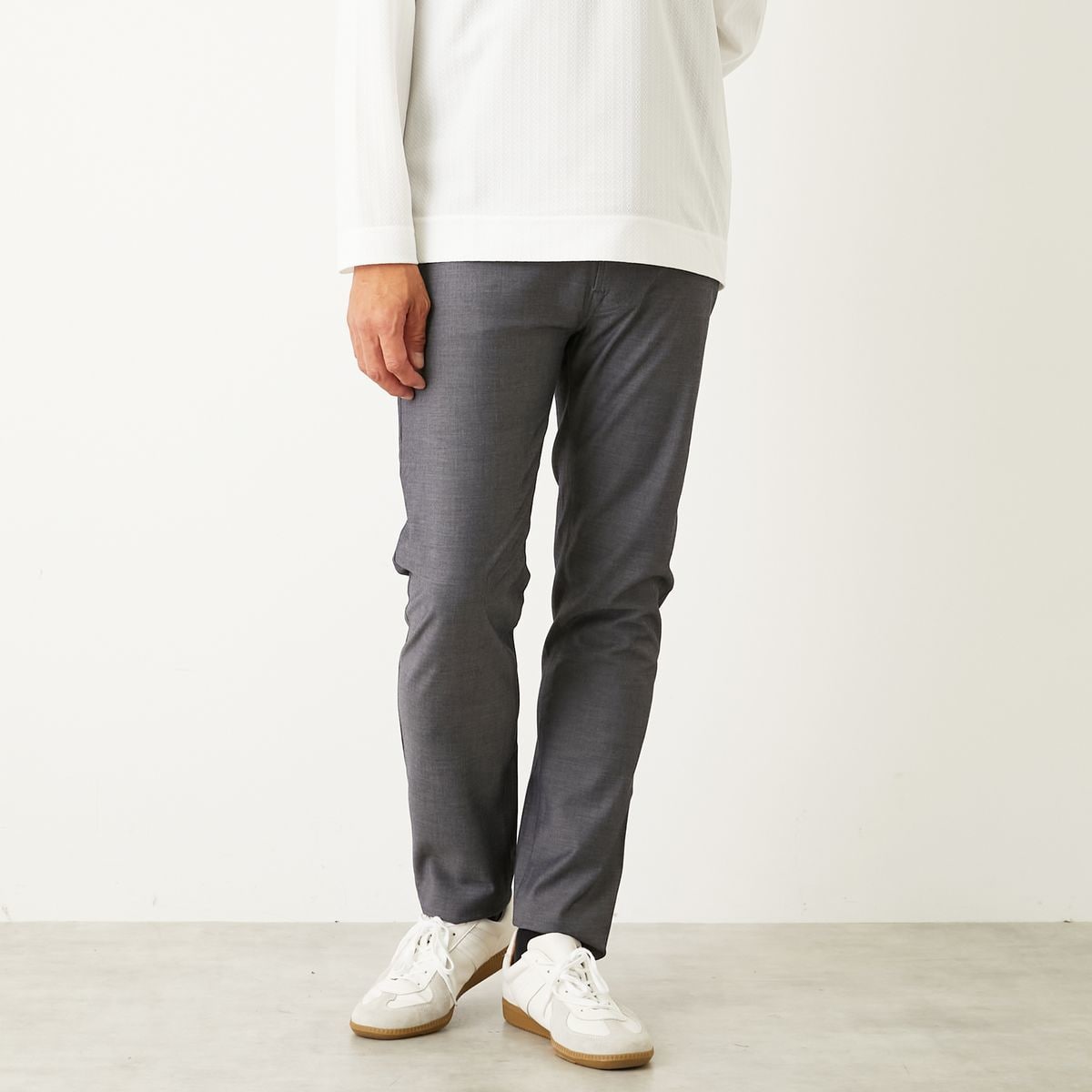 リラックステーパードイージーパンツ | ストレッチ / 吸水速乾