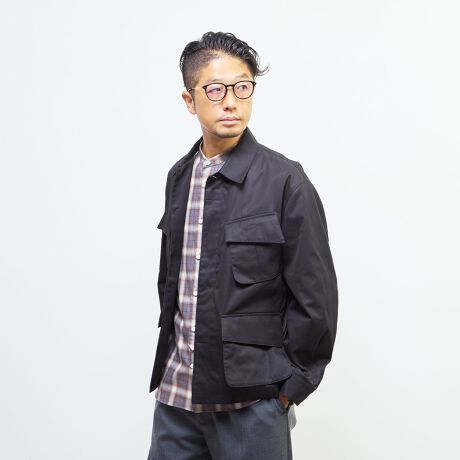 [^:A0453FJM307]<fUC̓>BDUƂ͂āAAJR̗pĂwogEhXEjtH[x̑̂Ń~^[EGÂƁB̃WPbgfeB[vAx̃x^CŎdĂsIBDUWPbgɃfBt@C܂BnɃXgCvgA_ȃR[fBl[g̃ANZgɂȂꒅłB<fނɂ>pCbgpfނƂĊJꂽjxDVENTILEB60ԑõRbg{ɂĒxŐDグcCfށBnC|s[`ABIOHɂ芊炩ȔG𐶂݁AH{AhA킹fނłBTCYEVGbg̓Ŝ̃tH́AV[g̃[YtBbgTCYVGbgɃAWĂ܂B<TCY\L>2SA3MA4Lmodel:H179 B95 W84 H98 pTCY4(L)