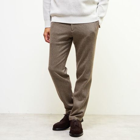 [^:A0453FP 302]cB[fBȕ\̃lW[W[gpRtH[gpcłBwA0453FJ301xƍ킹ăRtH[gX[cƂĂX^COł܂B<fUC̓>EGXgSƒɎ[łh[R[hŃJWAAhXǂɂ킹ĂlɂȂ閜\pcłB<fނɂ>lQہB̒iKŃWɎdグĂ̂ŁAƓȕ\܂BW[W[fނȂ̂ōLkւ܂B<TCYEVGbg̓>ɒǂƂ肪Ae[p[hVGbǵAlX^C̒ԃVGbgłB<TCY\L>2SA3MA4LA5XLmodel:H179 B95 W84 H98 pTCY4(L)