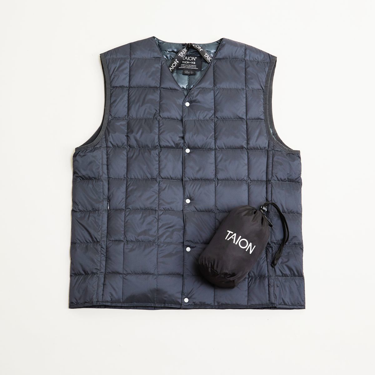 WEB限定／SHIPS別注】TAION： パッカブル ダウン