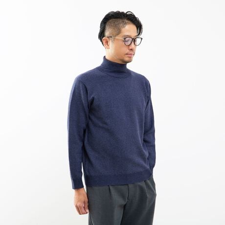 [^:A0453KSW506]<fUC̓>񂪃`N`NȂ~hQ[Wv[eBOJmR̃^[glbNjbgłBx[VbNȃ^[glbNZ[^[łAǂƏ_炩̓JWA߂ȂWPpX^Cɂ킹ՂȂĂ܂B̃^[g͎񂪃`N`NȂ̂̃^[glbNɂȂĂ܂Bfނɂāe͂ƐLkɗDꂽE[CNPBTgpĂ̂ŁAǂkƃnAc݊IȑfނɂȂ܂BzFŃv[eBO邱ƂŁAŝJ[ɂȂĂ܂BRsAEHbVuΉfނłB<TCYEVGbg̓>ǂƂ̃TCY̓bNX[hlȃjbgƂĊł܂BWPbgu]̃Ci[ƂĂȂp\łB<TCY\L>2SA3MA4Lmodel:H179 B95 W84 H98 pTCY4(L)02gyay.03navy,04blackmodel:H176 B78 W75 H91 pTCY4(L)01brown