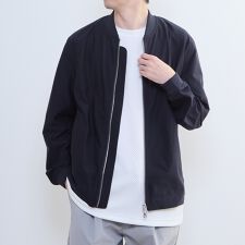 サークルストレッチフライトジャケット | 軽量 / ストレッチ / 吸水速乾