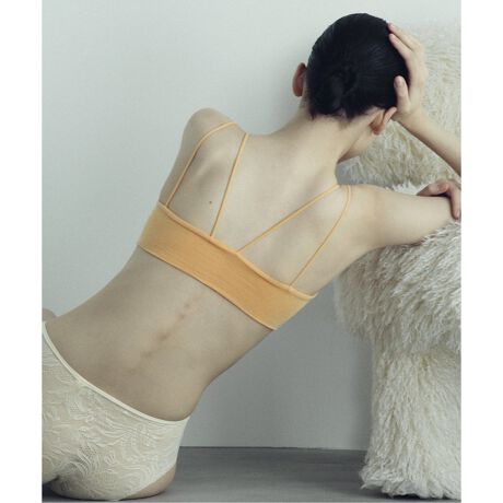 [^:24125468622030]SLOBE IENA ~ EMILY WEEKSpecial CollaborationSLOBE IENA15th anniversaryLOEMILY WEEKƂ̃R{[VACe𔭔BX^btlC̍EMILY WEEKACTIVEV[Yx[XɁASLOBE IENÃXpCXuv̋CƗVѐSꂽfUCɂȂ܂BWC̃ohDuƃ[XV[coCJ[ŊyރR[fBl[ǵAm̃X^COyނ悤ɑIł܂Byfނ̓zou[i|j[gpXgb`̍ngpuB|@ۂ̓ł鍂ɂ邵Ȃ₩ȔƁADꂽzێŐSn悢ṕB܂ő̂̈ꕔ̂悤ɃtBbg܂ByfUCzWXgbv̓X^CÕANZgȂ邾łȂA芴̂钅SnBA_[xg̓Sł͂Ȃp[lbgĂAߕtȂpłytSn͂łBupbh^CvȂ̂ŁAmC[ȂoXgSɊYȃVGbgۂ܂BoXgpbhOsyR[fBl[gzWXgbvX^CÕANZgɁBVA[gbvX瓧ă|CgɂĂV[Ỹ[XV[cƃ~bNXR[f߂łBypTCY`[gz36FA65/ A70/ B65/ C6538FA75/ B70 /B75 /C70 /D65/ D70/ E6540FA80 /B80 /C75/ C80/ D75 /E70/ E75V[YEEMILY WEEK ~ SLOBE IENA [XV[ciiԁF24123468622030jFȂnFȂpbhFiOsjLkF򊴁FȂňFʁyX^btpRgzsX^btAtN:30/g:161cm/̌^:/iTCY:38/pTCY:38TCYFLkfނȂ̂ŁAtBbg芴܂BTCYŖ́A胊bNXSnDłΏ̃TCY߂łBfފF_炩Ȃ߂炩ȕŐSnǂBzAĂx^KłBpFx[X́yACTIVEzBamboo Xgb`uƓAƂɂC悢GŃXgXt[ȒSnBXgbvWÂ|CgɂȂĂ܂BiSLOBE IENAiԂł̔łBSLOBE IENA ~ EMILY WEEK  WCuiiԁF24125912027030j舵ɂẮAiɂĂi\łmFB̏íAEMILY WEEKł̎舵ɂȂ܂BړX܂ւ₢킹̍ۂEMILY WEEKX܂ւ肢v܂BƖ̊֌WɂAۂFČꍇ܂Bi̐F́AiAbv摜QƂB܂p\REX}[gtHȂǂ̊ɂA኱iƉ摜̃J[قȂꍇ܂B\߂̏ゲB