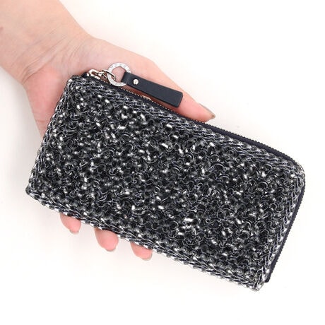 [^:11017]Aev}̃ACRƂđlC̃C[obOƓfނ̃C[gpzǴAꂽlȈۂ̃J[LAWFgƃlCr[AWFg̐VFRFǉ܂BVbNȃJ[ƃVo[̋P~bNXꂽt[`XeBbNȃJ[łBDɂ҂ȃRpNgȃTCY|Cg̑Bwʂɂ́ARCt@Xi[|PbgȂɂg₷dlƂȂĂ܂B]yʉ}AobO̗eʂ̕SɂȂ܂BAev}̃RNVe[} uRe/Generationsv uߋƖ镗iv𗷂悤ȐEς璅zBmX^WbNȉƁAIȐJ[pbg̓RNVےglIEmX^WAhfoĂ܂BA[eBXg򎁂̍i璅z𓾂AL@IȃtHjAXFgAɊYȂ݊v܂B@\̔oXށAAev}Ȃł͂̐VNtc}Vbvy݂BJ[h|Pbg1/K 1