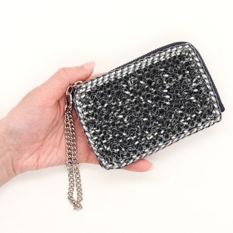 [^:11018]Aev}̃ACRƂđlC̃C[obOƓfނ̃C[ gpzǴAꂽlȈۂ̃J[LAWFgƃlCr[AWFg̐VFRFǉ܂BVbNȃJ[ƃVo[̋P~bNXꂽt[`XeBbNȃJ[łBAev}̃RNVe[} uRe/Generationsv uߋƖ镗iv𗷂悤ȐEς璅zBmX^WbNȉƁAIȐJ[pbg̓RNVےglIEmX^WAhfoĂ܂BA[eBXg򎁂̍i璅z𓾂AL@IȃtHjAXFgAɊYȂ݊v܂B@\̔oXށAAev}Ȃł͂̐VNtc}Vbvy݂B\ʂ݂̂ɃC[fނgpAwʑ̓U[̃J[h|PbgɂĂ܂B̃`F[͊J莝ۂɊ|CgłBJ[h|Pbg 4 / D 2 / K 1 / |Pbg2 / O|Pbg1