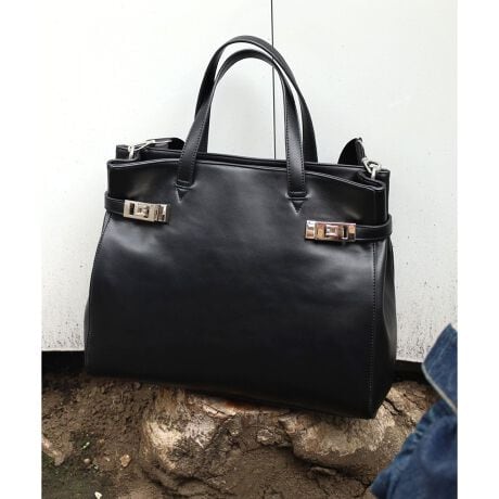 [^ԁF25522-11008]A4TCYΉŃybg{g[\2WAYobOB̓t@Xi[dlŒgSBiŃLCڂȃfUĆAʋ΂₨oɂœKB莝E|̎głV_[XgbvtBifނőϋvBiԍF25522-11008ỉ摜̓Tv̂߁Aۂ̐iƂ́AdlHATCY኱قȂꍇ܂Bӎ\Ȍɋ߂J[ɂČfڂĂ܂Agp̃p\RX}[gtHȂǂ̒[̊ɂāAۂ̐FƈقȂČꍇ܂B\߂BTvŎBeĂ鏤i܂B̏ꍇAۂ̏iƂ͐FEdlقȂꍇ܂̂ŁA\߂BSMIRNASLIySMIRNASLI/T~[iXẑЂƎP悤ɃwV[ŃGVJɎR̂Ŏ̃X^CƗVѐSl̏֋CɃtBbg镨Ă܂BTCYF`STCYΉETOOybg{g|PbgFRJFt@Xi[dʁF560gTCYF33cm/27cm/܂11cm/nh12cm/V_[119cm/J22cmîCɓo^uîCɓo^vōēגʒmAXg̒ʒmAZ[ʒmAĂē׎ɒʒm󂯎邱Ƃł܂IЂo^BuĥCɓo^uuĥCɓo^vŐViēׂȂǁAȏ󂯎邱Ƃł܂IЂo^B