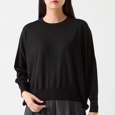 [^ԁF81135557]wE[~VN~JV~xy􂦂zɊYȂAiiYꖇDesignnCQ[Ŵꂢ߃N[lbNvI[o[BKxȃuƊJ߂ȂN[lbŃA񌳂iɌĂ܂BŜACVGbgAwCɂ܂BTb1ŃLCɒvI[o[łB悢芴邽߁Ap̃VGbgƂĂYłBO㍷̂钅䂪vXBfC[ɂdɂd󂷂ꖇłBColorFItzCgAu[AubNStylingꖇłƂp͂AVcVA[^[gC[hX^CO߁BR[fBl[gɌ܂jbgvI[o[̓VvȂ̂łǂȃ{gXƂDoXɂ܂Ƃ܂̂́Bgh̃Ch{gXƍ킹΃bNXR[fBl[g܂Bifނ̌Ffނ̓Ffނ̌FȂfނ̎kF聦fgF176cmRZvgyR-ISM YzR̂Ő邱ƂƂzXeBbNr[eB[̍lɁAZX̂Ȃő؂ȂƂ̃oXll̏̂߂̃uhBS₷炮ԂɓޗmāBBeɂ̓ŐFČꍇ܂B i摜̓Tv̂߁AFTCYAvg̈ʒuAdlȂǂɕύXꍇ܂B 戵̒ӂɂĂ͎戵\mF̏Ap肢܂B