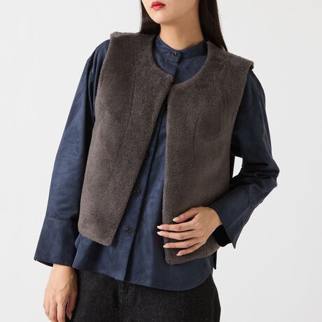 [^ԁF81005503A]ylCACêߒǉY܂IzC[h邾őlJWAȃX^COɁDesignOtFCN[gŌ낪jbg̐ؑփxXgB_炩[g͂ӂƏ炵ۂɁB̓jbgҒnłƌĂ܂B̂錩ڂƔG肪AGߊӂR[fBl[g܂By₩ȒSnŁAC[hX^CɂœKBƂRpNgȃVGbgŁAWPbgAE^[ȂǂɃC[h݁BH~̒ȂɒgƁAy₩ȔvXĂl̐ACeBEV[gŌyƂfUCɂȂĂ܂Eg̕҂ݒnقD͋CɁEN[lbN^[glbN̂ăC[hX^Cy߂܂ColorFx[WA`R[FabrictFCN[ǵAAƓlɓ̖т̕Ă܂BAł͓̌̂ɂĕĩocL܂AtFCN͈̕iۂĂ_bgłBStylingVc⃏s[XAjbgƃC[h悤ȐVNȒȂЁB{gɂ́Agh̃Ch{g{[XJ[gȂǂDBꂢ߃X^CɂAfjŃJWAɂ񂵗͂܂ACełBifނ̌Ffނ̓FȂfނ̌FȂfނ̎kF땔聦fgF172cmix[Wj176cmi`R[jRZvgyR-ISM YzR̂Ő邱ƂƂzXeBbNr[eB[̍lɁAZX̂Ȃő؂ȂƂ̃oXll̏̂߂̃uhBS₷炮ԂɓޗmāBBeɂ̓ŐFČꍇ܂B i摜̓Tv̂߁AFTCYAvg̈ʒuAdlȂǂɕύXꍇ܂B 戵̒ӂɂĂ͎戵\mF̏Ap肢܂B