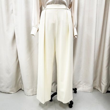 [^ԁF81056511]yZbgAbvΉzyIׂ3TCYz\tgŒĝ݂鈳kE[fނgp^bNChpcDesignBY̍iȈkE[X[XgpChpcBîl͋̕CŃN̏iX^CɁB悢ƂƂƗ̂h[vł׌BEE[kĖڂl܂ĂĕێEkE[LkAz̃pcɔׂĐ₷̂|CgEVGbg̓ChȂL肷Aꂢ߃X^Cɂg₷EEGXgSŗSnQEEGXgTChɂ͕ʕzŃANZgvXColorF`R[AubNAItzCg BYkE[V[Y81036510F^bNuEX81016507FRN[s[XFabricgȂ₩Ȉkfށhe[}ɍ肠 1/60kX[XłB]̈kfނƂ͂ЂƖႤȂ₩AĜȂ߂炩BLȎɂƂƂ񂱂܂B@ׂŃnȂAȂ߂炩ȕ̓E[msB̋ZfފɎdオĂ܂BStylingfނ̃^bNuEXƍ킹ĉ܂V[ɂ邱Ƃł̂͂A莝̃jbgȂǂƍ킹Ώ㎿JWAX^Cɂ҂BAłĂƌg̗ǂACełBifނ̌Ffނ̓FȂfނ̌FȂfނ̎kF聦fgF176cmRZvgyR-ISM YzR̂Ő邱ƂƂzXeBbNr[eB[̍lɁAZX̂Ȃő؂ȂƂ̃oXll̏̂߂̃uhBS₷炮ԂɓޗmāBBeɂ̓ŐFČꍇ܂B i摜̓Tv̂߁AFTCYAvg̈ʒuAdlȂǂɕύXꍇ܂B 戵̒ӂɂĂ͎戵\mF̏Ap肢܂B