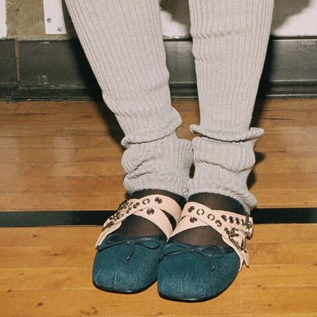 [^:FJF7077-1]{AJŃxXgZ[XgbvfUCVoGV[Y▭ȃoXŃIVxUp-POINT-E}WbNe[vdl̃Xgbv@EAȒPE₷@tbg\[Ŕɂ@ؚʂ鑫Xgbv@z[h芴ocOiXgbv͎O\ju[n̑Fu[fjnɃx[W̃Xgbv킹V[YXȃRrl[V`l܂̂ŎQlxɂl`yX^btpRgzO[Fׂ^b̍FႢ][ĩTCYF23.5cm][pTCYF37^p󋵁FXgbLO^TCYFWXg][\[̍FX΂͂Ȃ]ꂪǂAG_炩łBXgbv̓}WbNe[vŊȒPɒEł܂BXgbv̂O\Ȃ߂̓̃R[fŗL薳ÎׂT[Fʁ^b̍FႢ][ĩTCYF23.0cm][pTCYF36^p󋵁FXgbLO^TCYFWXg][\[̍FX΂͂Ȃ]SẴXgbv}WbNe[vȂ̂ŒEȒPłBڂJCCł킢FႢőACełByĔɂCɓĂ܂BC킹IXXłByJeffreyCampbell/WFt[Lxz2000NXyC܂̃V[YuhBre[WeCXgx[XɁAXg[gJ`[ƃEFC̉؂₩~bNXBvVIȃfUCƋ@\ɂRNV͐EuhցBfBeB[̋X܂Œ܂ꂽMAꂪWFt[Lx̏؂łB