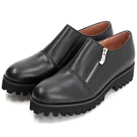 [^:FAB222]X^CbVȃTChWbp[fUCsIɃN[ŃJWAɎdグgĥTChWbp[̌V[Y|CgEȒPWbp[̓fUCł͂ȂA@\ob`BWbp[グ邾ŊȒPɒEł܂ByʌȂ̂ɌyʂŗĂĂɂAŃX^CAbvBtJtJȒ~NbV̗ǂ~ŒԗĂĂɂȂɂɂłB