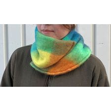 ウィングス(Wing-s)の織モヘア風ネックウォーマー チェック