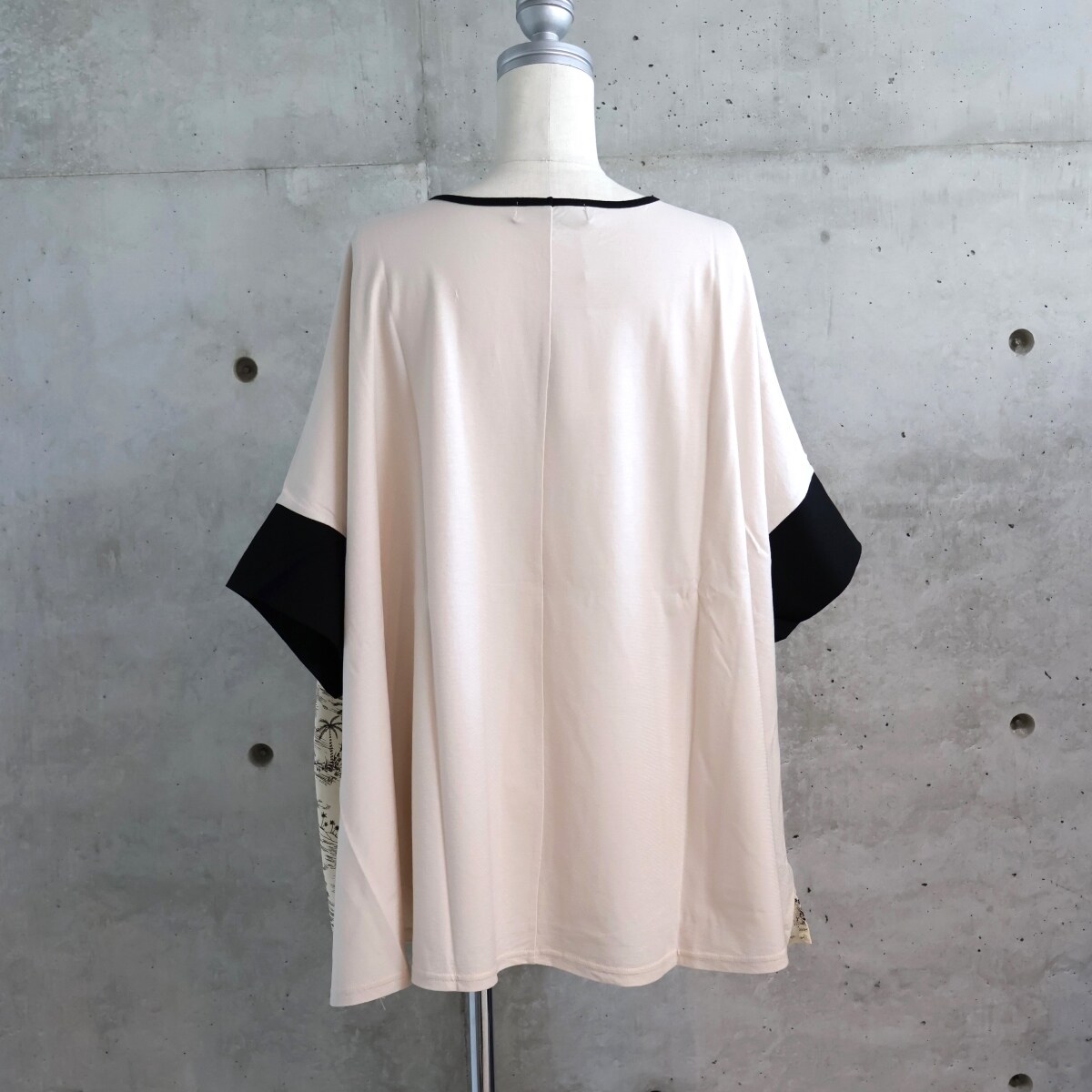 ヤシの木プリントドルマンビックTシャツ | エトレリー(etre