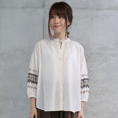 [^:151332]@ׂȃChhJƁAG̗ǂȑfނgݍ킹uEXBʋCAzɗDꂽȑfނgpĂ邽߁Aꂩ̋G߂ɉKɒpĂ܂BOJȂ̂ŁAHDƂĂp\B̓Słグă{[oĂfނ̃XJ[gƍ킹ăZbgAbvŃfBCNȒȂ߁BV[YiԁF151519@ChhJRbgeBA[hXJ[gi摜͌̓Ȃǂɂۂ̐FƈقȂČꍇ܂B