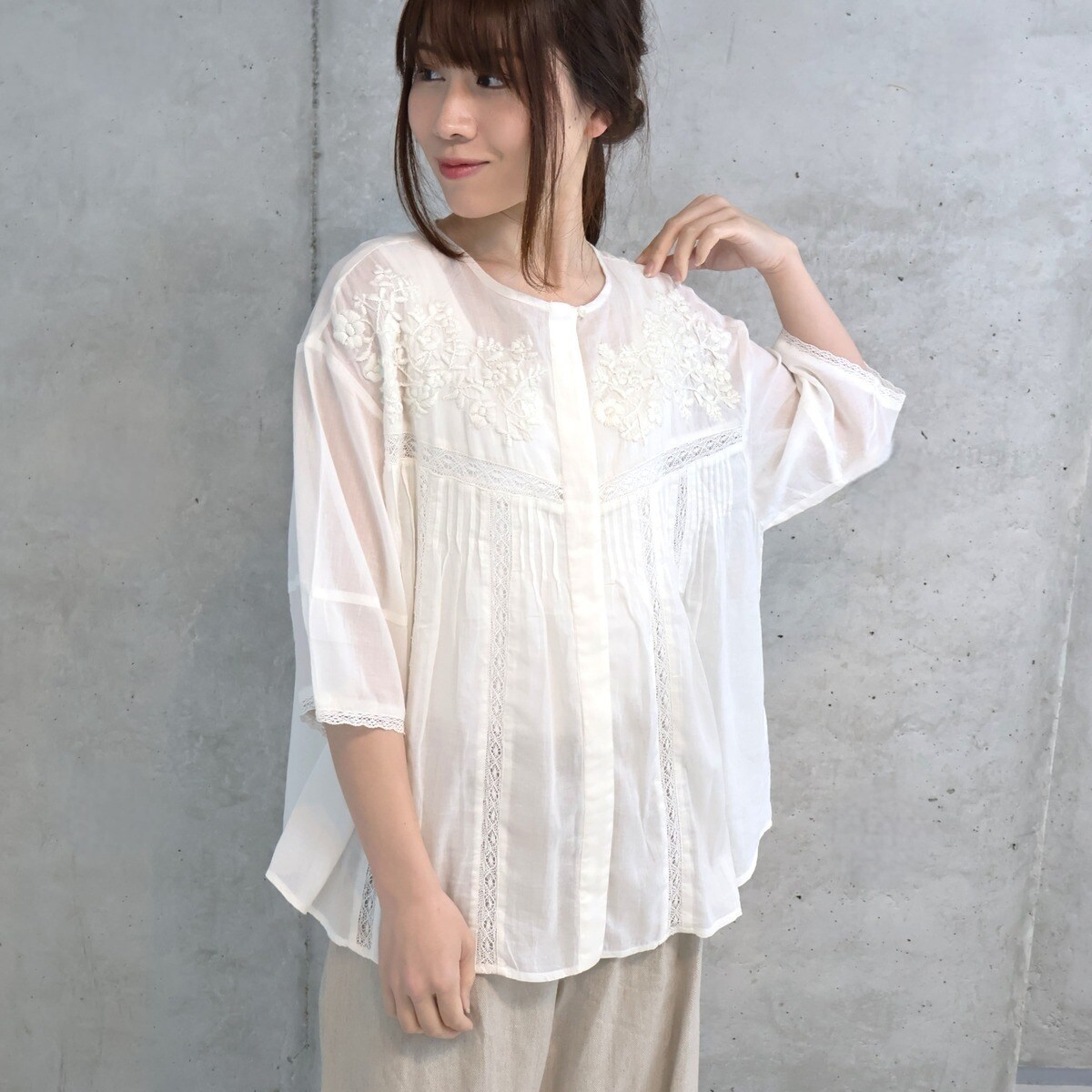 エトレリー（etre relie）/ハンド刺繍半袖ブラウス ハンド刺繍半袖ブラウス | エトレリー(etre relie) | マルイウェブチャネル