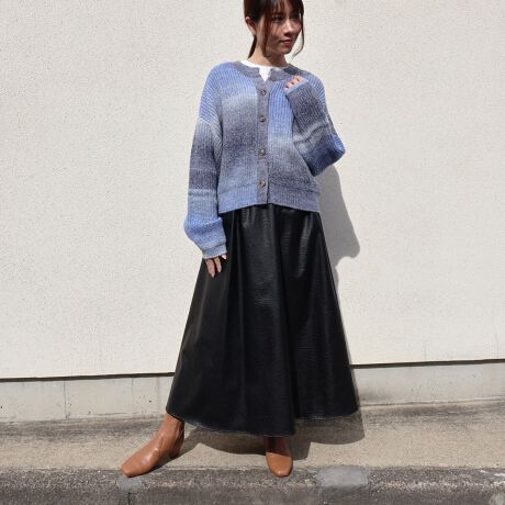 [^:159509]n[hɂȂ肷ȂU[̂悤ȕ\ʊ̐ngpĂ܂BXgb`ŏ_炩dグĂ܂BEGXg̃MU[XJ[głBEGXgSdlŁASnKłBꂩ̋G߂̂jbgɂi摜͌̓Ȃǂɂۂ̐FƈقȂČꍇ܂B