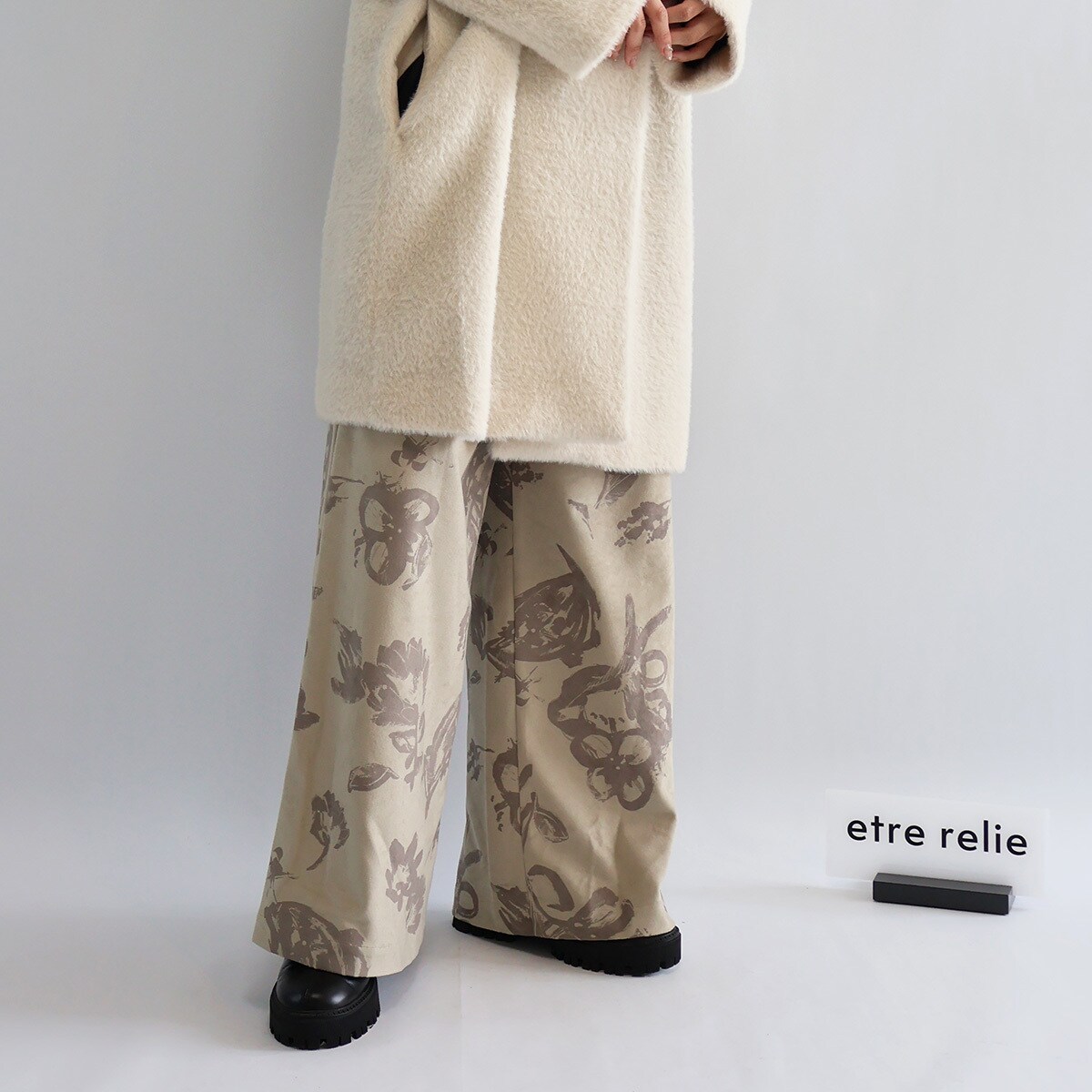 エトレリー（etre relie）/【etre relie】スエードフラワープリント パンツ etre relie】スエードフラワープリント パンツ | エトレリー(etre