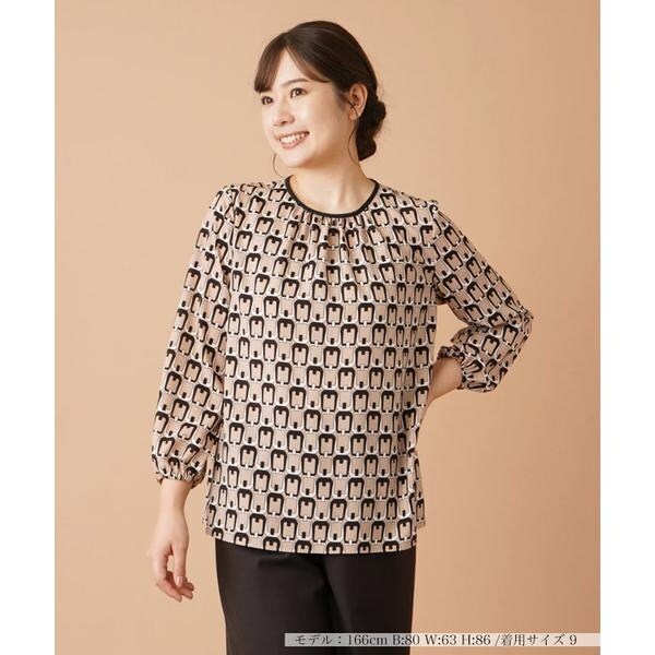 レリアン ROCHAS とても素敵なハート柄ブラウス ロシャス(Rochas 
