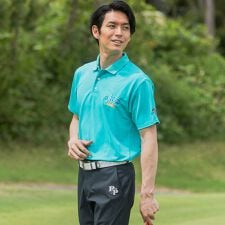 ルゥディパフィーインターナショナル(ROUX DI PERFE INTERNAZIONALE)の接触冷感 吸水速乾 紫外線防止 透け防止 エコリサイクル糸使用 ベアスムース刺繍ポロシャツ