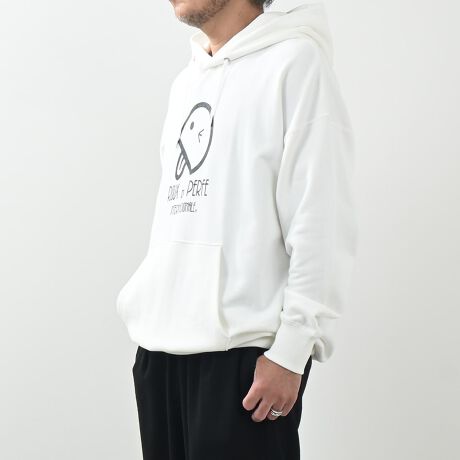 [^:11103206]tgɃx[}[NvgꂽArbNVGbgt[fBB傫ڂ̃t[hŏʁV[YACe킸AقǗǂ{[̃Rbgт̗pBzAi`ŏ_炩ȒSnBfgF161cmjfgF172cmiiLTCYpjyiԁz11103206yTCYz[TCY]gF74.5cmgF66cmF66cmŏF54cmH̊֌WAe̐ӏ(u)葽̌덷ꍇ܂ByfށzȁF100LkF聟nFȂFȂyYz{yӁzBẽCeBOAɂȂĂ郂j^[Eɂۂ̏iƐFقȂČꍇ܂BiɂĂ͐̐A▀CɂF葼ɐFڂ肷邱Ƃ܂̂ŁAӂB