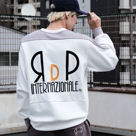 [^:12203201]{̐V_{[jbgngpĂׁAő݊̂ɁAقǌyB́gV_{[fށh̃|eVɁADfBptB[͒SñAbvf[g܂BXg[g̃bNXۂȂAƃAEghA̓𗼗B̂߂ɁA\ƔzFŁu؂ւvfUC̒SɐꖇłBoIANZgƒp̌yB̗ɗオoXǋĂ܂BZbgAbvłP̂łAAE^[̉łȂBǴgx[XACehƂčłgʒuẪg[i[łBjfgF178cm/LTCYpyiԁz12203201yTCYz[MTCY]F71.5cmoXgF116cm䂫F86.5cm[LTCY]F73.5cmoXgF122cm䂫F88.5cm[LLTCY]F74.5cmoXgF125cm䂫F90cmH̊֌WAe̐ӏ(u)葽̌덷ꍇ܂Byfށz[{́EzF][F39|GXeF57|E^F4LkF₠聟nFȂFȂyYzyӁzBẽCeBOAɂȂĂ郂j^[Eɂۂ̏iƐFقȂČꍇ܂BiɂĂ͐̐A▀CɂF葼ɐFڂ肷邱Ƃ܂̂ŁAӂB