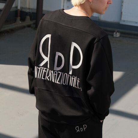 [^:12203201]{̐V_{[jbgngpĂׁAő݊̂ɁAقǌyB́gV_{[fށh̃|eVɁADfBptB[͒SñAbvf[g܂BXg[g̃bNXۂȂAƃAEghA̓𗼗B̂߂ɁA\ƔzFŁu؂ւvfUC̒SɐꖇłBoIANZgƒp̌yB̗ɗオoXǋĂ܂BZbgAbvłP̂łAAE^[̉łȂBǴgx[XACehƂčłgʒuẪg[i[łBjfgF178cm/LTCYpyiԁz12203201yTCYz[MTCY]F71.5cmoXgF116cm䂫F86.5cm[LTCY]F73.5cmoXgF122cm䂫F88.5cm[LLTCY]F74.5cmoXgF125cm䂫F90cmH̊֌WAe̐ӏ(u)葽̌덷ꍇ܂Byfށz[{́EzF][F39|GXeF57|E^F4LkF₠聟nFȂFȂyYzyӁzBẽCeBOAɂȂĂ郂j^[Eɂۂ̏iƐFقȂČꍇ܂BiɂĂ͐̐A▀CɂF葼ɐFڂ肷邱Ƃ܂̂ŁAӂB