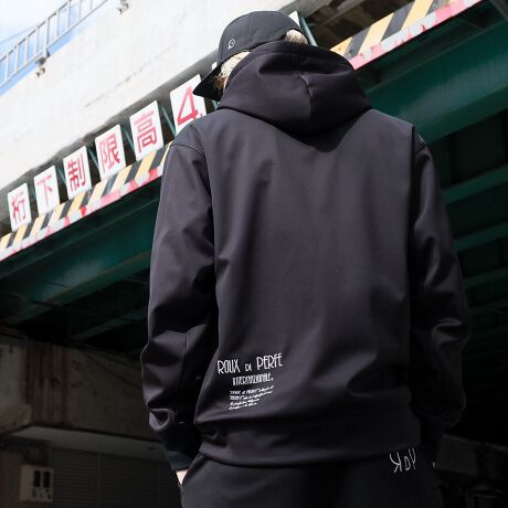 [^:12205202]t[X̕ۉ͂ŁA~łgzȏ̒gh̊łp[J[BhEE3C[Ƃ̑gݍ킹ŁAKƋ@\𗼗Ă܂BOł̃ANeBreBɂΉł鐫\ȂÃXg[gX^CɂRɓސ݌vBĈAړAyX|[cV[łKɉ߂܂BS̓|Cgɗ}Afނ̂̂̐͂Ŗ~j}fUCB_{[pcƃZbgAbvłpłALX^CɑΉꖇłBfgF178cm/LTCYpyiԁz12205202yTCYz[MTCY]F69cmoXgF118cm䂫F89cm[LTCY]F70.5cmoXgF125cm䂫F91cm[LLTCY]F72.5cmoXgF130cm䂫F108cmH̊֌WAe̐ӏiuj葽̌덷ꍇ܂Byfށz[{́Eu]|GXeF100LkFȂnFȂFȂyYzyӁzBẽCeBOAɂȂĂ郂j^[Eɂۂ̏iƐFقȂČꍇ܂BiɂĂ͐̐A▀CɂF葼ɐFڂ肷邱Ƃ܂̂ŁAӂB