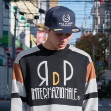 エンブレム＆ベーマーク刺繍キャップ