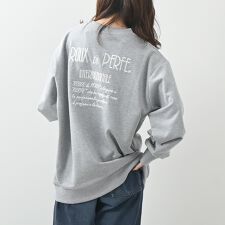 ハートロゴ×バック刺繍トレーナ