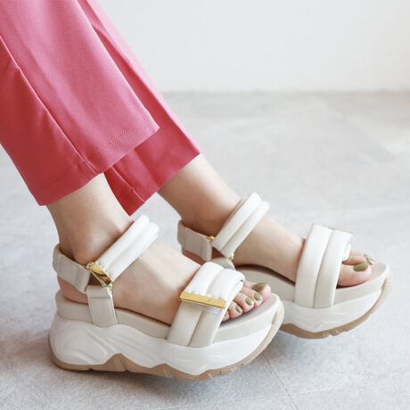 [^:10503]NbV̂ӂxggp\tgȃX|[cT_łBb̃xg̃xgNbVĂAӂӂŏ_炩łBɃlbNxĝƂɂ̓StĂAɗDtBbgĂ܂Bxg̐[ɂ̓S[h̃v[gtĂA؂܂BEfރ\tgȍvgp܂BE\[ȐɗDꂽE^fނ̃\[̗p܂B{[ȐIȃtH͂łBEq[{[̂7.5cmq[gp܂B芴ɂAN`łB***************************************TCYi24.5cm̃X^btƂALł҂łB̃TCYIтOKłB@S F22-22.5cm@M F23-23.5cm@@L F24-24.5cm@@LL F25-25.5cmyq[z7.5cmyXg[z5.0cmyb()zMTCY@/ 18.0cmyd(Б)z351g(MTCYŌv)E^Al܂̂ŁA܂łQlxɂl܂BƖ̊֌Wp\RȂǂ̊ɂA኱iƉ摜̃J[قȂꍇ܂B\߂܂Bv`vCX / v`v / x[VbN / LC / lJWA / X|T / _炩 / y