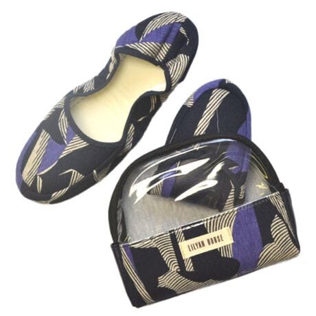 [^:lilyanslipper1]yuhz LILYAN HOUSE(AnEX)yiz LILYAN HOUSE AnEX gуXbpyizEI[V[YgARpNgyʁI^тɕ֗ȌgуXbpBTCY22`24cmɑΉBE2ɐ܂Ď[^CvȂ̂ŁAfUC̃|[`ɓăRpNgɁIƂĂŷŁA^тɕ֗IE̓SdlBƂ܂ł蕢S̃tBbgŁAEɂ݌vBEC͍Ȃ̂ŁAGĂꏊłCG炷ƂȂIEԃJ[ȂǁAfUCƃJ[oG[VŁAwEƎ◷̃zeAs@̒ł̗ւȂǁAlXȃV[ŊłACeyfށz[\n]yM-361001AM-361002AM-331060AM-361005AM-361008V[YzȁAyM-361006AM-361010V[Yz<br>y̑z[]yM-361010V[YzPVCy̑zvyYz yTCYzt[TCYi22cm`24cmjE[P[X[c]14.5cm []17.5cm [}`]3cmTCY͓XuTCYłBۂ̏iƂ͑̌덷ꍇ܂B炩߂Bydʁz110g iP[XƃXbp̏dʌvlłBjyӓ_zJ⃂j^[̐ɂA摜Ǝ̐F̈Ⴂꍇ܂̂ł肢܂