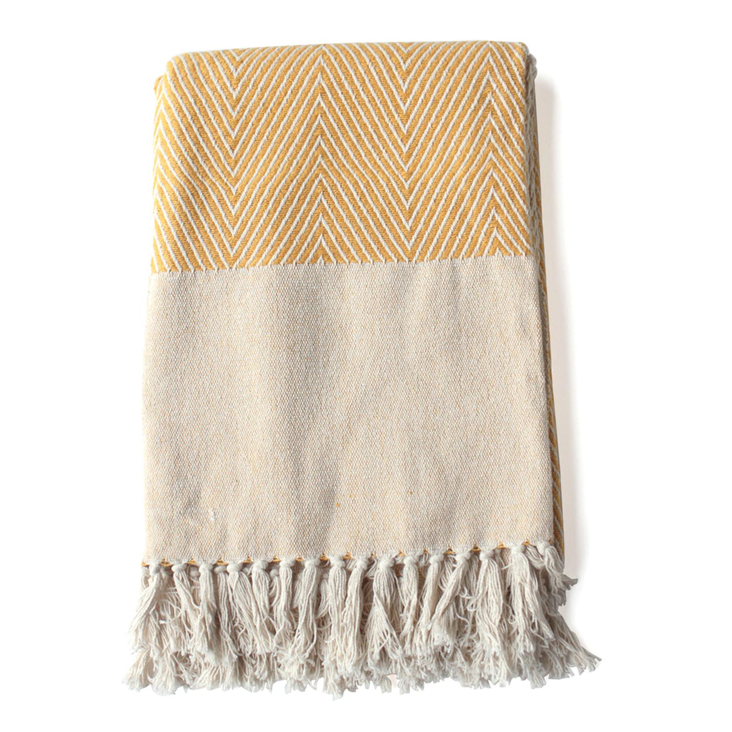 [}C]}`Jo[ \t@[ ʔ  xbh ` 150 × 225 cm }`NX Rb/obN[ht@~[iBACKYARD FAMILYj 49087.CG[