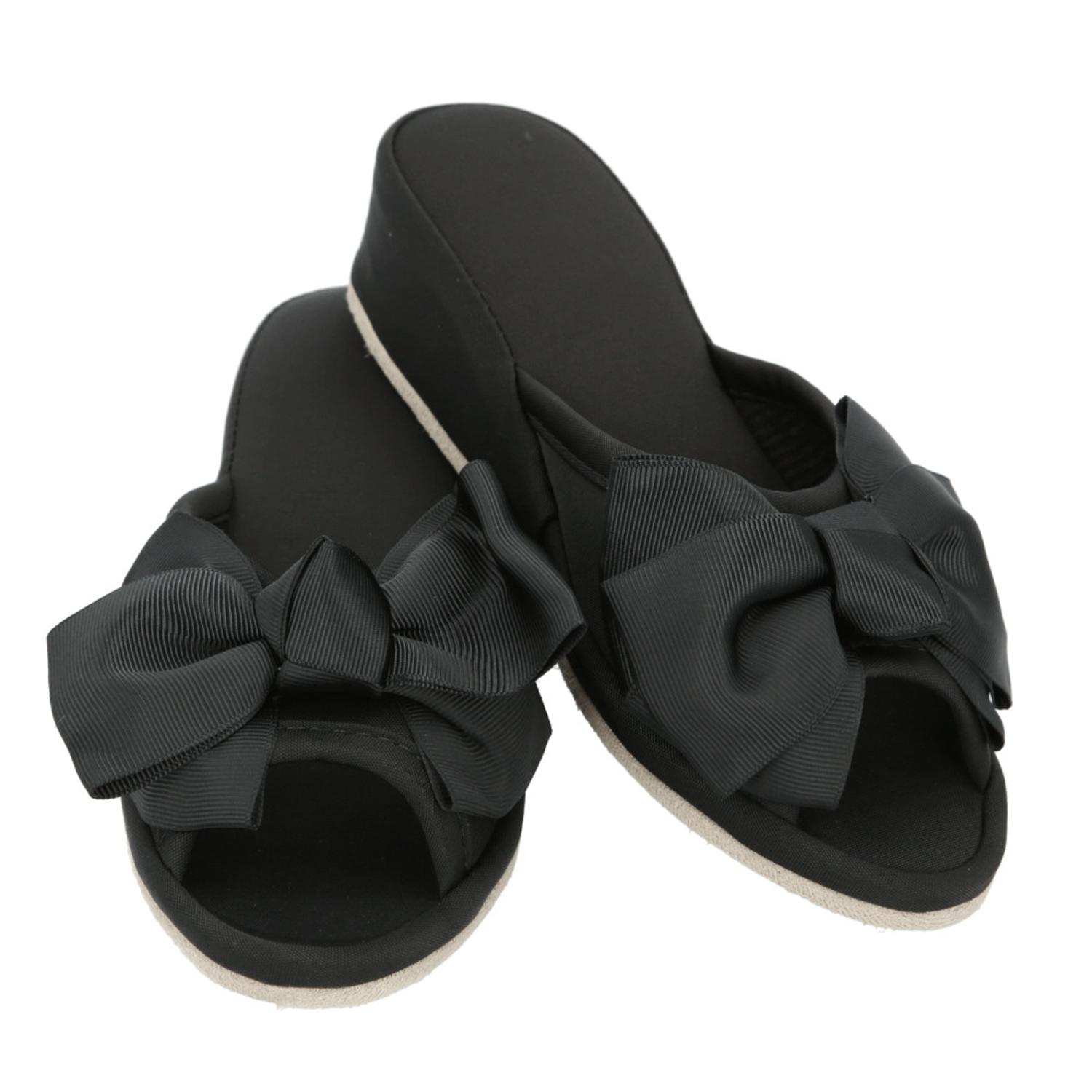 [}C]p^t q[Xbp/obN[ht@~[iBACKYARD FAMILYj {TeubN