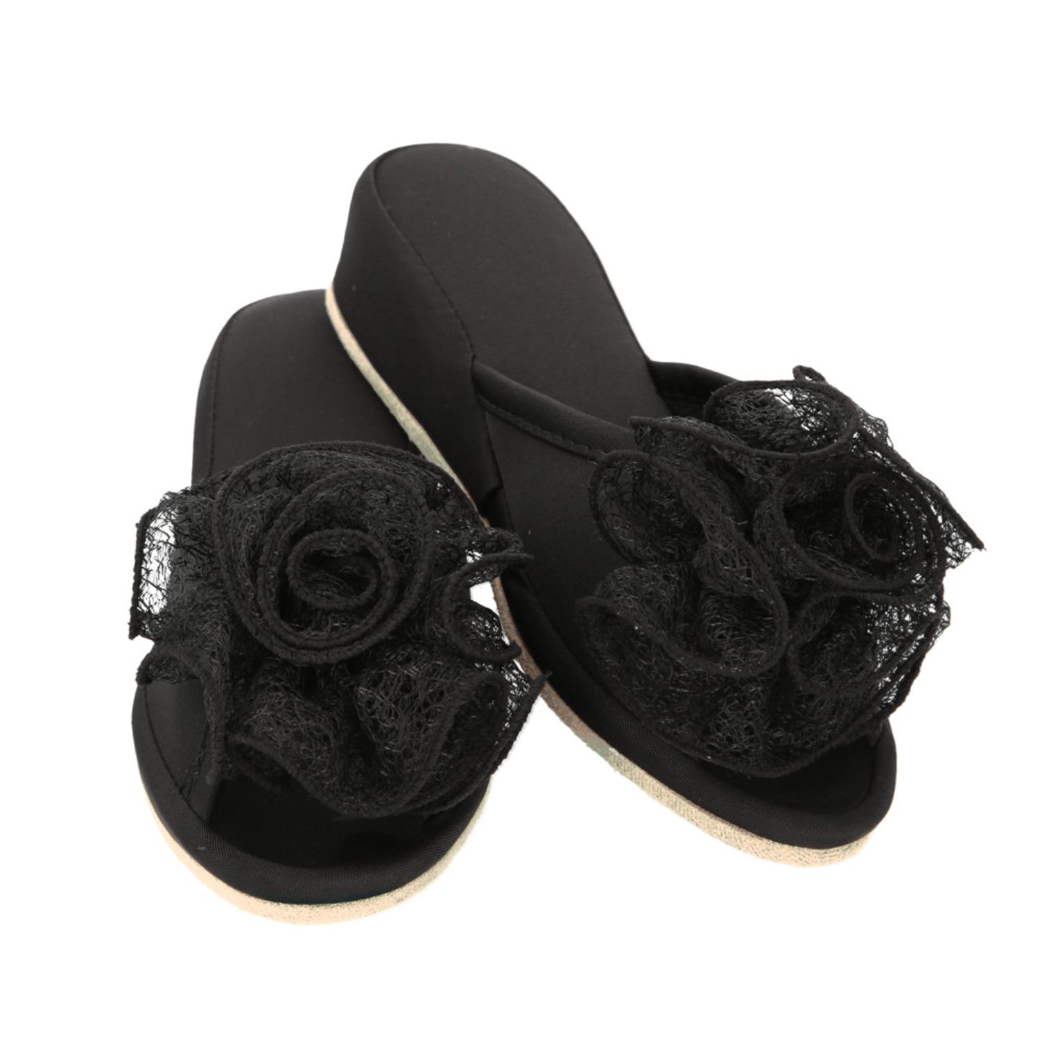 [}C]p^t q[Xbp/obN[ht@~[iBACKYARD FAMILYj [YubN