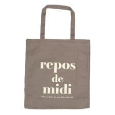 バックヤードファミリー(BACKYARD FAMILY)のスクエアトート