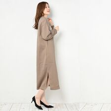 裏起毛Vネックマキシワンピース