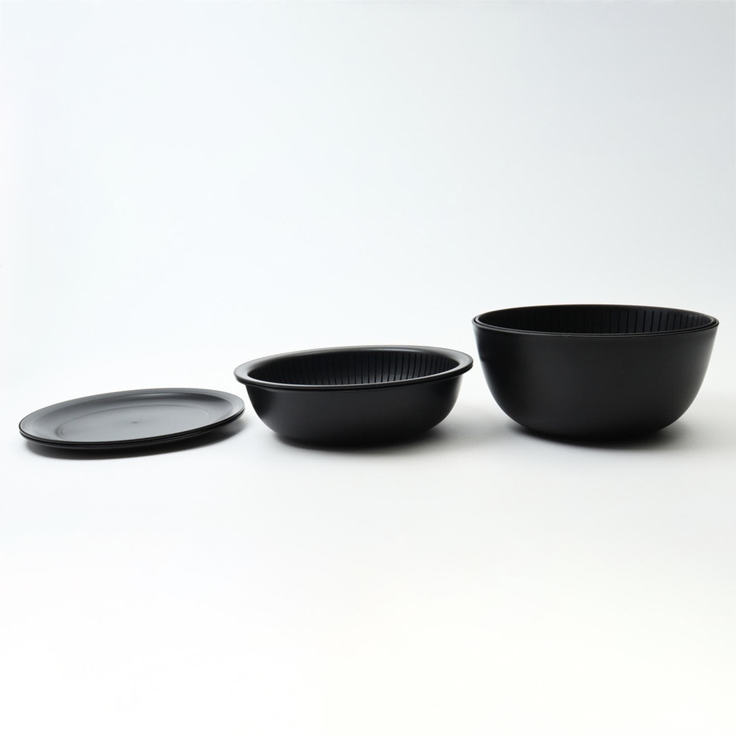 [}C]ĂƂɂgUƃ{E 6_Zbg/obN[ht@~[iBACKYARD FAMILYj ubN