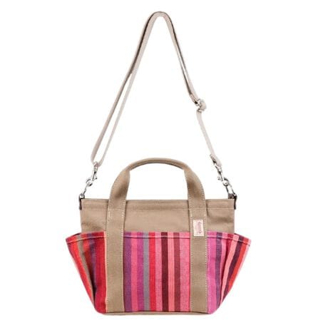 [^:r157]yuhz LES TOILES DU SOLEIL(g[ f \C)yiz g[ f \C R157 2WAY4|Pbgg[gy[J[^ԁz yiztX{FIV܃[J[aXgCv̐nguLES TOILES DU SOLEIL 2WAY4|Pbgg[gvoByEg[EfE\CzE160N𒴂jeLX^C[J[MĂuhB`IȐ@pĖaꂽAJtŃtX炵zF̃XgCv̐nIIƎ̓XgCvnAtX{dvɔFByigɂ҂zJ̓t@Xi[BA6TCYۂ܂TCYŁAI[v|Pbg~1tBg[g̊O4̃I[v|PbgzuĂA̐ڂN`By`^CɁz}`ARpNgȃTCYŃ`g[gobOɂœKyOKzV_[xg͒߂łAD݂ɍ킹Ď΂ߊ||X^C莝2WAYŊy߂yHzptBH{ĂhEhIꂽ葽̉JȂTbƐ@邾ły`Byו܂łzv͋v̗pVbNłȂꂽۂɁnƃXgCv̐؂ւAXgCvC̑ɕςfUC͓IBtX̃GXvg߂ɊAȃJ[oG[VBy|PbgdlzC[EEEI[v|Pbg~1OEEEI[v|Pbg~4yfށz[{]100%[v]vyYz {yTCYz[c]20cm^[㕔]28cm^[ꕔ]20cm[}`]9cm^[V_[]76cm`131cmi߉\j[]29cmTCY͓Xv̎TCYłBۂ̏iȂтɃ[J[\LTCYƂ͑̌덷ꍇ܂B炩߂Bydʁz360gyӓ_zŇo߂C̎x⎇OAM≘ꓙɂA򉻂Ȃǂꍇ܂BԓɂACARȂǂɂFFڂ肷邱Ƃ܂B舵̍ۂ́AipbP[WȂǂɋLڂĂi\AAeV^OAgp̒ӎȂǂKmFB{̖ړIȊOɂ͂gpɂȂȂŉBJ⃂j^[̐ɂA摜Ǝ̐F̈Ⴂꍇ܂̂ł肢܂BypV[zv[g 蕨 Mtg Ԃ zj V j jg[ f \C obO ʔ LES TOILES DU SOLEIL R157 g[gobO V_[obO g[gobN  ΂  ΂߂ ΂ߊ| fB[X ~jobO obN  킢 z