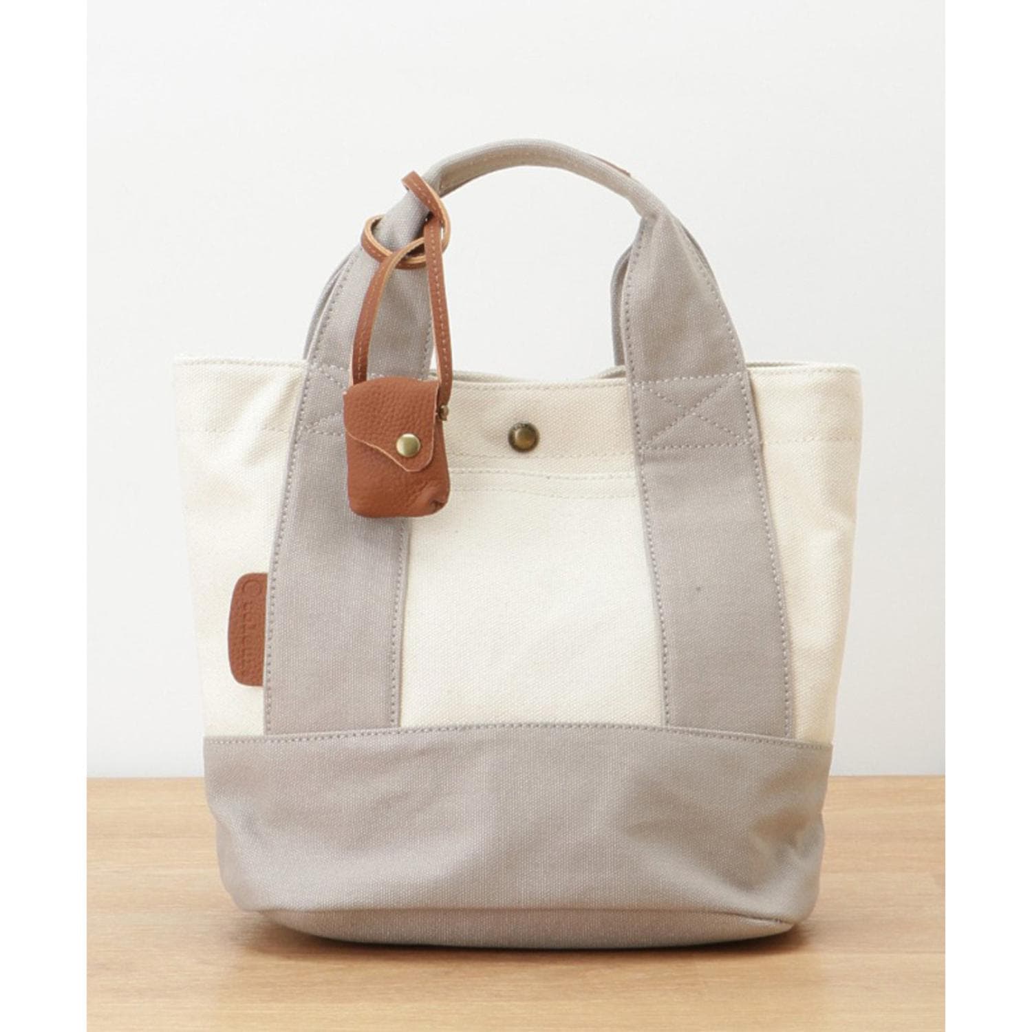 [}C]toleur RrLoXg[g/obN[ht@~[iBACKYARD FAMILYj LGY