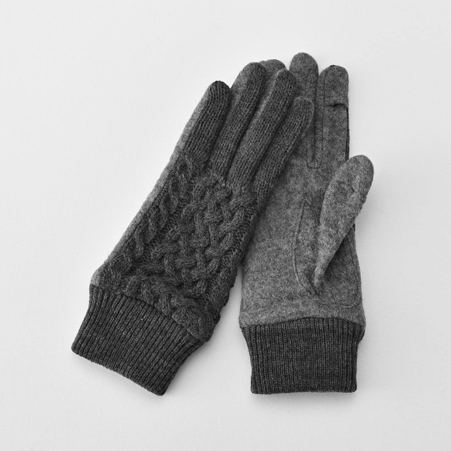 [�}���C]WOMEN �P�[�u���W���[�W�O���[�u �^�b�`�p�l���Ή�/�o�b�N���[�h�t�@�~���[�iBACKYARD FAMILY�j �O���[