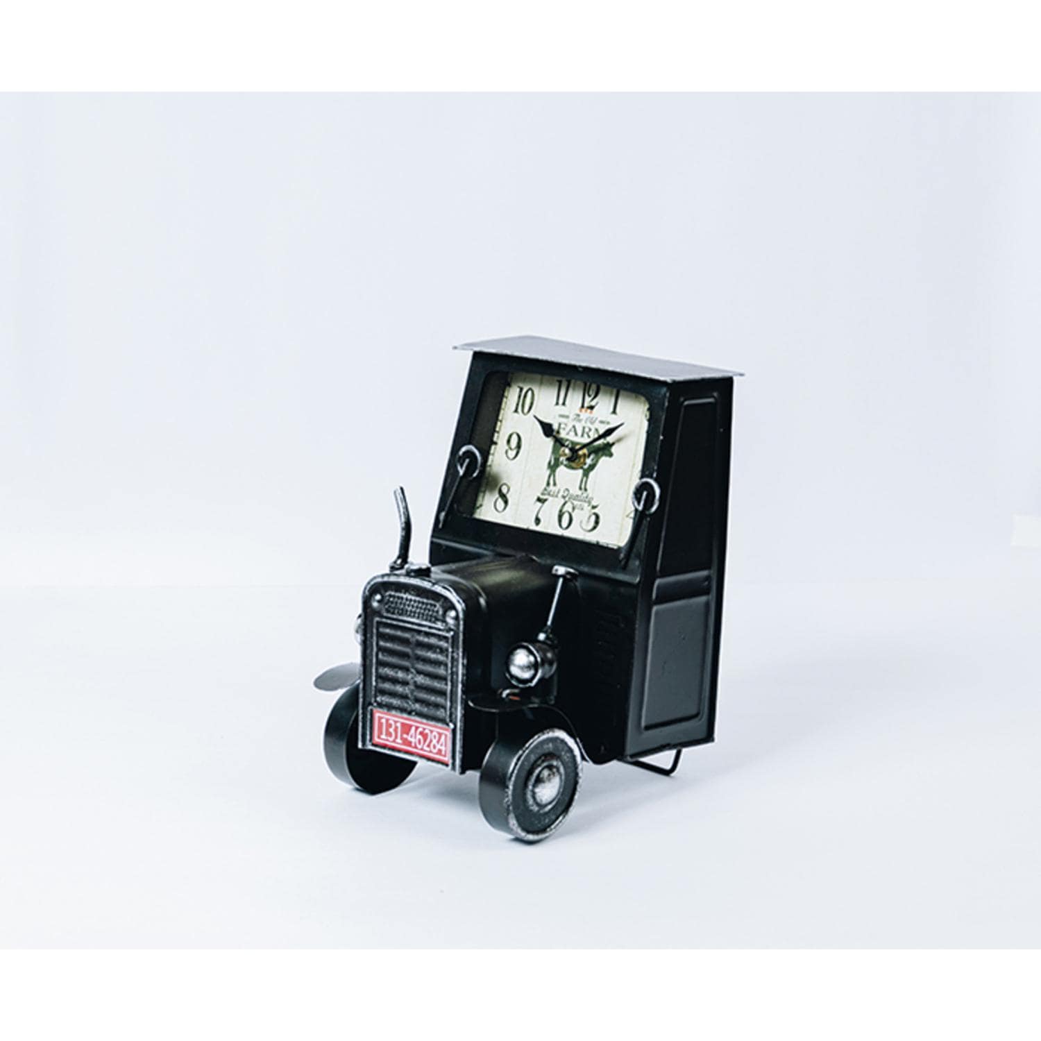 [}C]Be[W`[tNbN tractor/obN[ht@~[iBACKYARD FAMILYj ubN