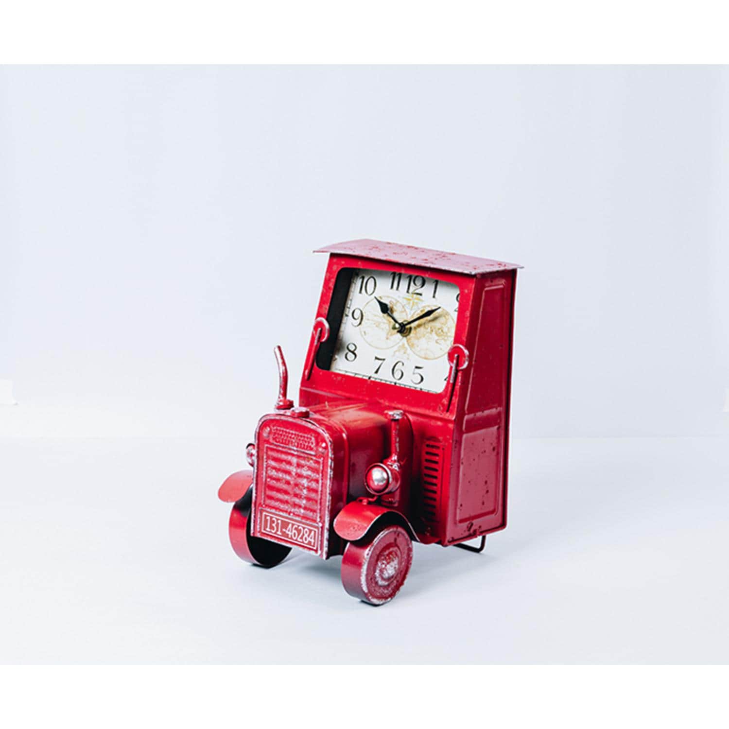 [}C]Be[W`[tNbN tractor/obN[ht@~[iBACKYARD FAMILYj bh