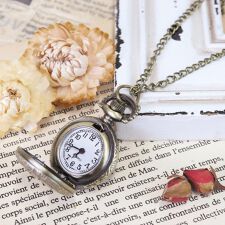 アンティークゴールド ハート型窓の懐中時計ネックレス