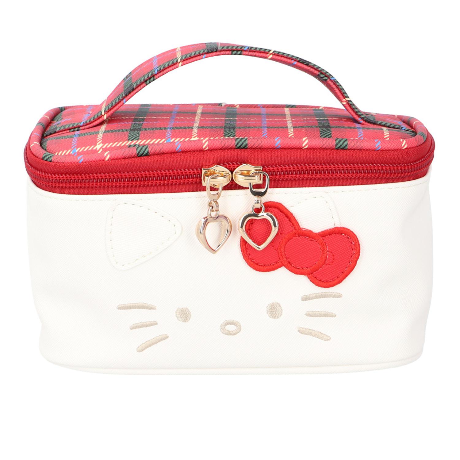 [}C]LN^[ ojeB|[`/obN[ht@~[iBACKYARD FAMILYj n[LeB