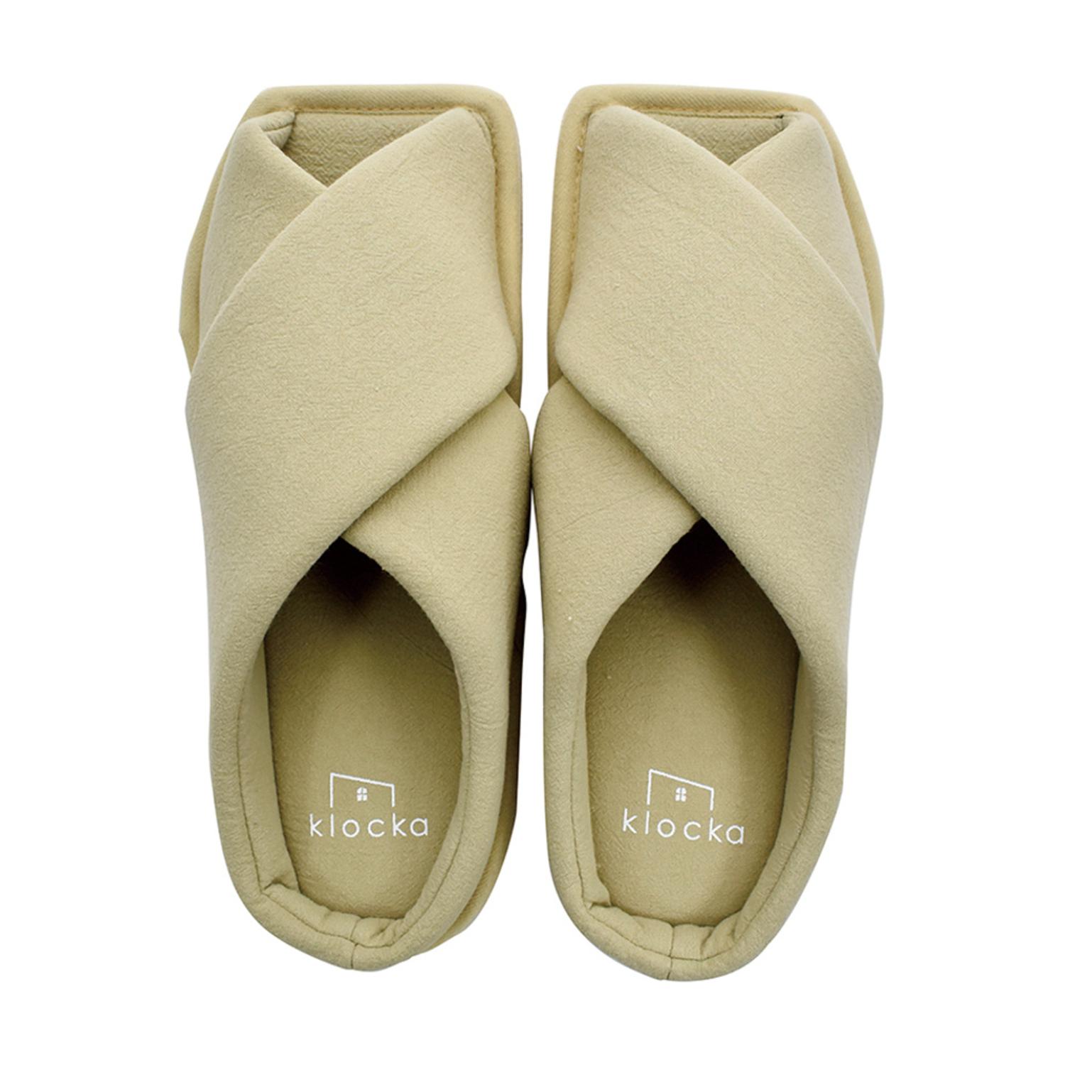 [}C]klocka Xbp/obN[ht@~[iBACKYARD FAMILYj NX^Cv/BEIGE