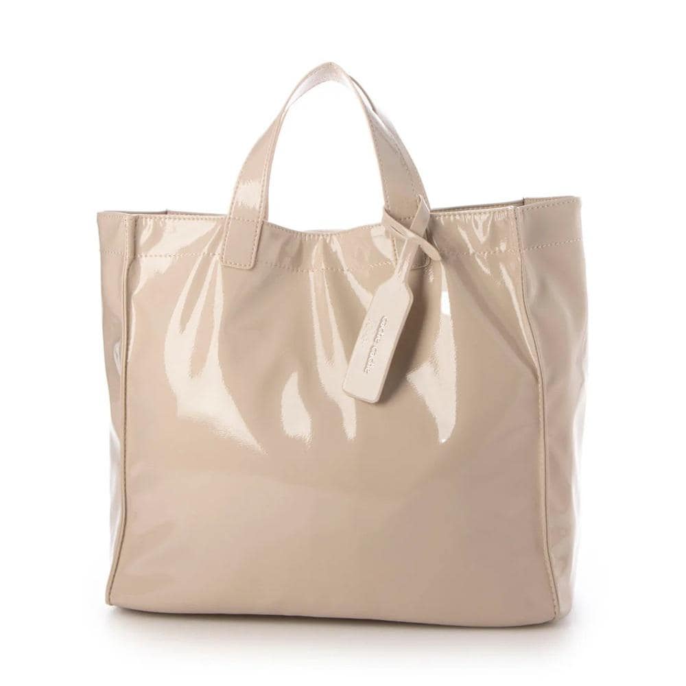 [}C]cachecache JVJV \tgGiVbp[obO/obN[ht@~[iBACKYARD FAMILYj AC{[