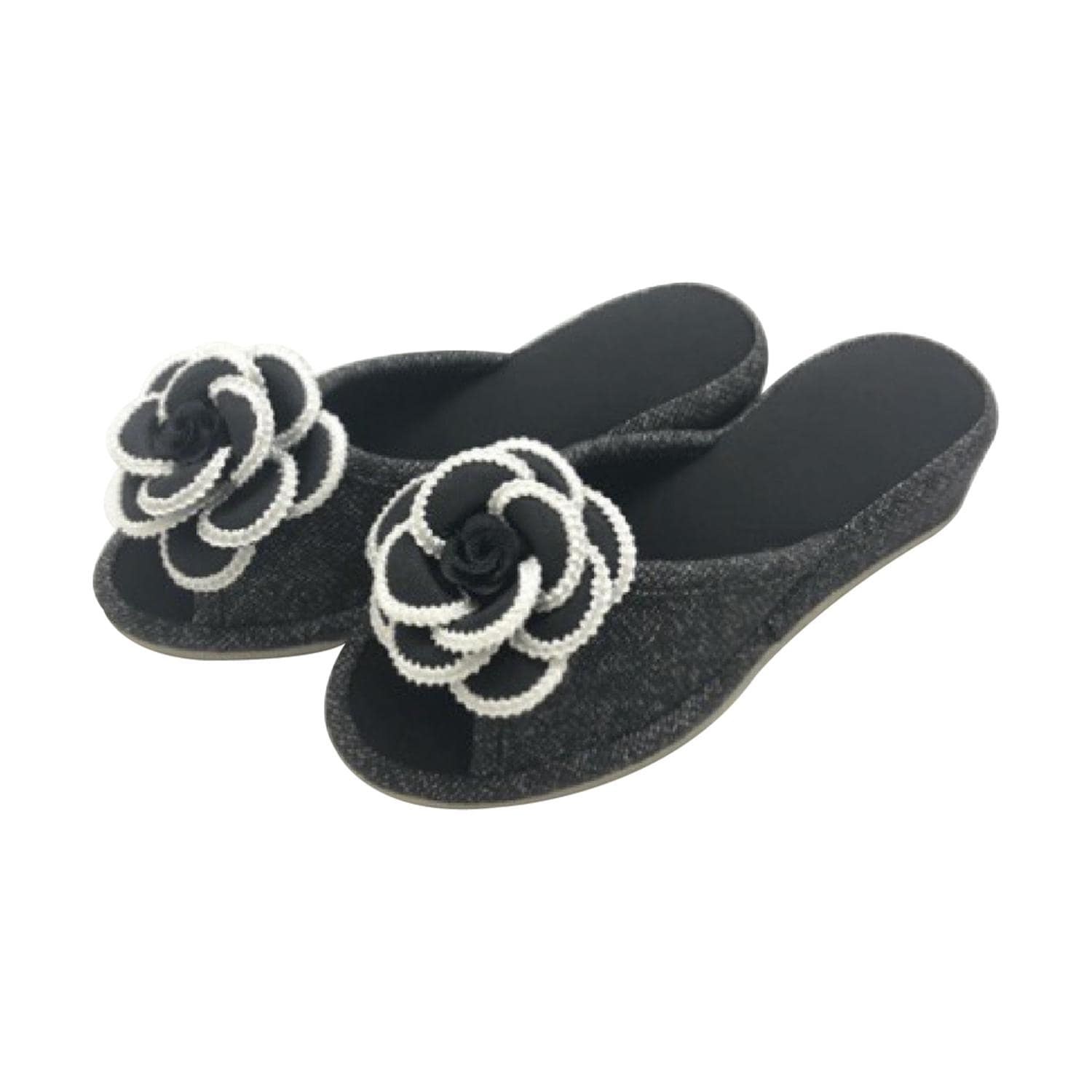 [}C]p^tJA/obN[ht@~[iBACKYARD FAMILYj ubN