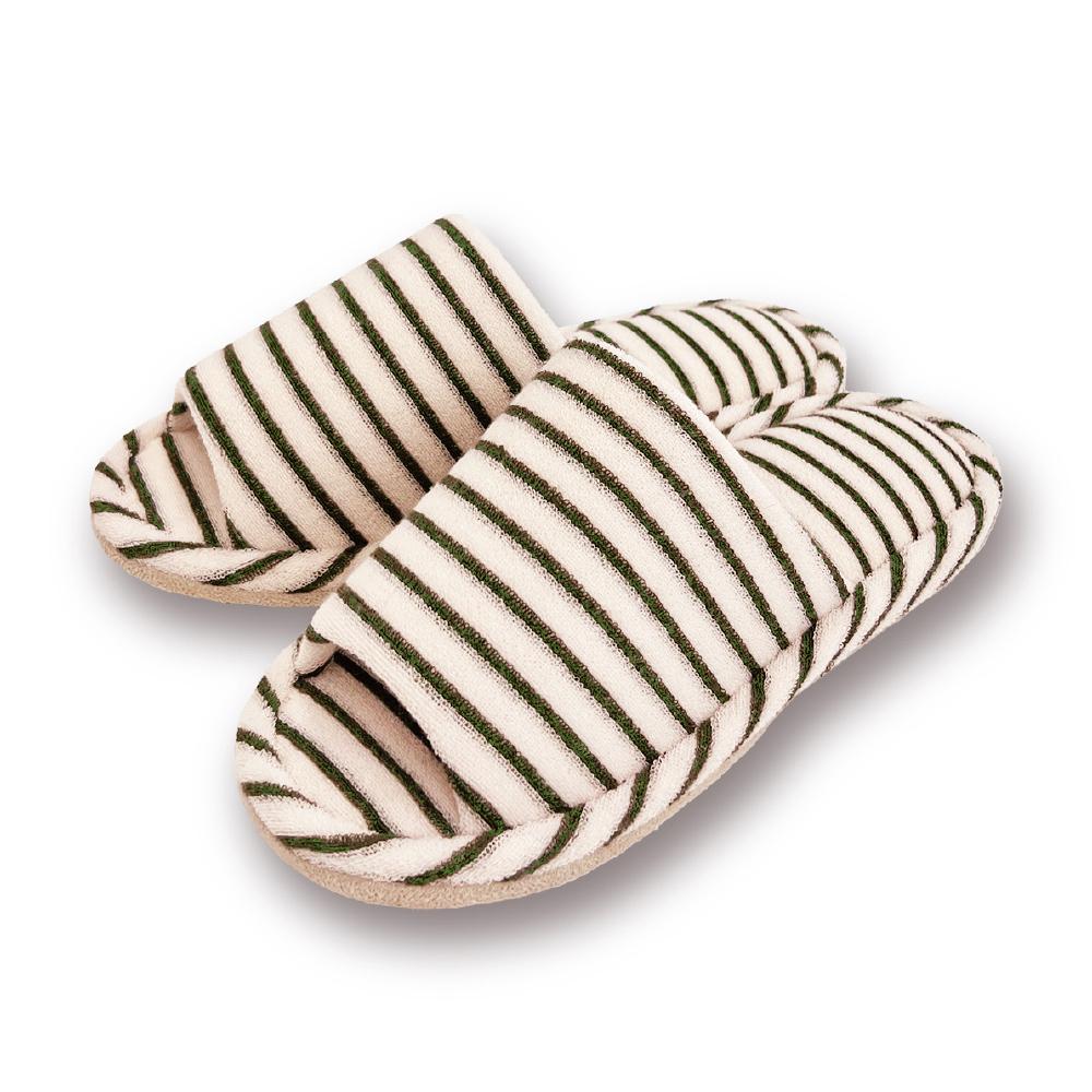 [}C]REply Đ@ۂ̃w{[̃X^_[hXbp/obN[ht@~[iBACKYARD FAMILYj {[_[x[W